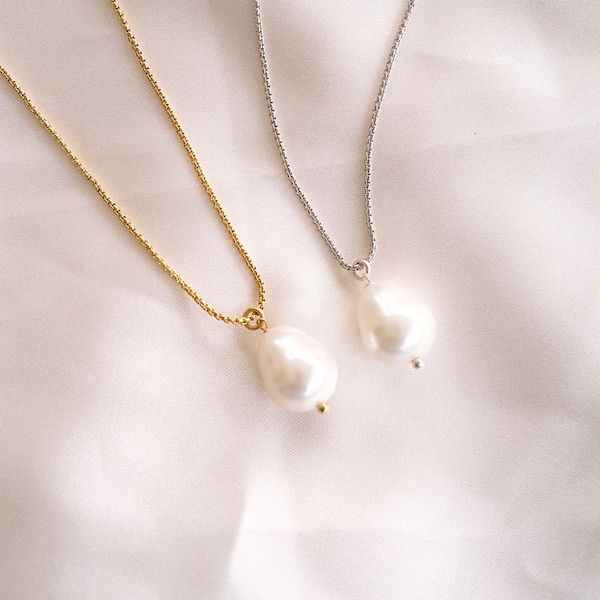 Hailey Pearl Necklace, Single Pearl Necklace, Everyday Necklace, Bridal Jewelry, Teardrop Pearl Necklace, Dainty Pearl Necklace