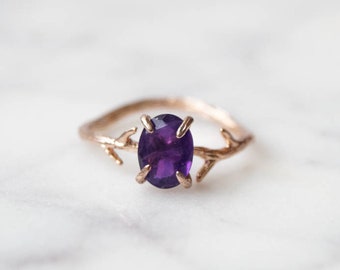 Amethyst Ring, February Birthstone, Amethyst Jewelry, Oval Ring, Gemstone Ring, February Birthday Gift, Dainty Gold Ring, Cocktail Ring