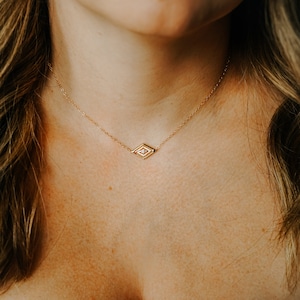 Cleo Halskette, Raute Halskette, Gold Halskette, Schichtung Halskette, Geometrische Halskette, Gold Fill Halskette