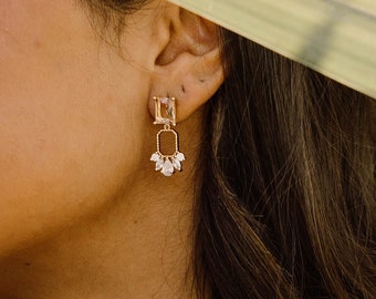 Jolie Earrings, Blush Earring, Bridal Statement Earrings, Wedding Jewelry, Art Deco Earrings, Bridal Jewelry, Peach Earrings