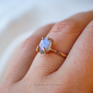 Althea Ring, Labradorite Ring, Hexagon Ring, Gold Ring, Dainty Gemstone Ring, Boho Ring, Twig Ring, Flashy Blue Ring, Rose Gold Ring image 3