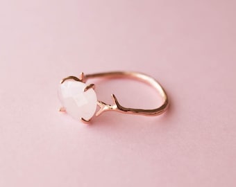 Rose Quartz Ring, Rose Gold Ring, Dainty Gemstone Ring, Boho Ring, Gold Ring, Rose Quartz Ring Gold, Gifts for Her, Pink Ring, Finley Ring