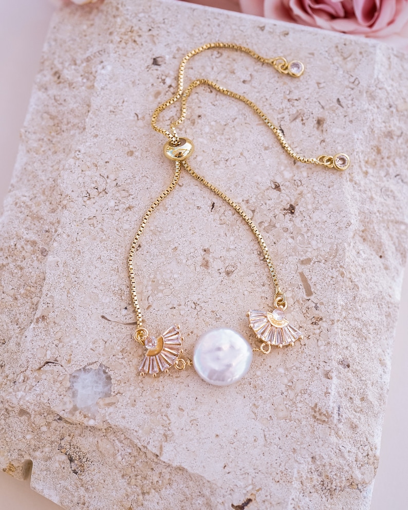 Greta Pearl Bracelet, Dainty Gold Bracelet, Freshwater Pearl Bracelet, Simple Gold Bracelet, Dainty Pearl Bracelet, Chain Bracelet image 5