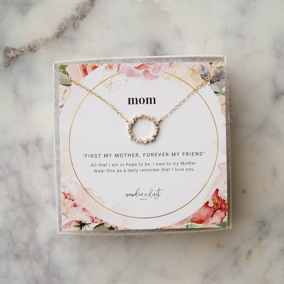 Jewelry gift set for mom deals