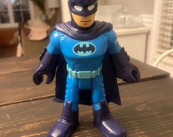 Fisher-Price Imaginext DC Super Friends Batman XL action figure 10"