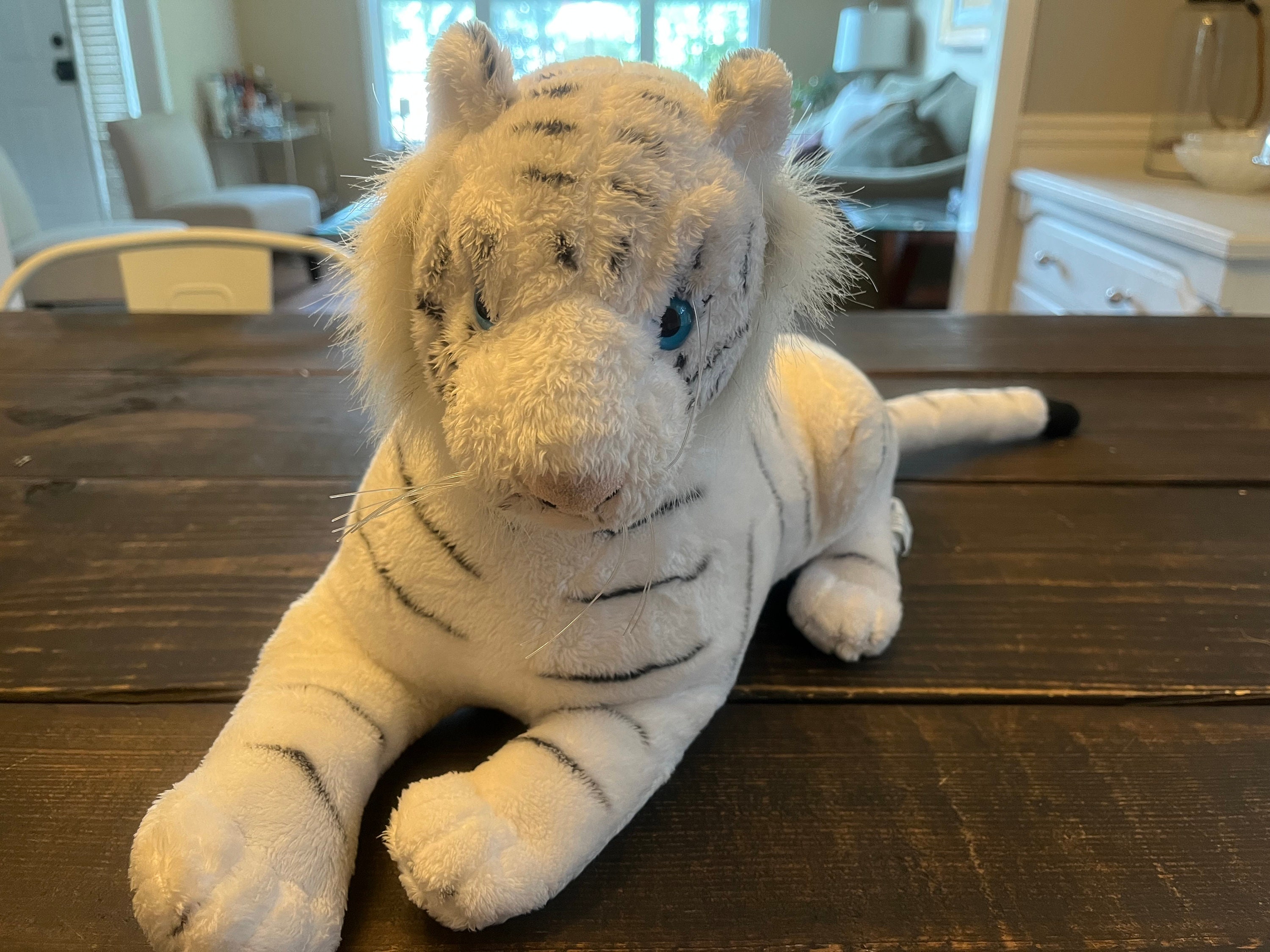 Hugfun tiger deals
