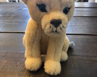 Vintage Disney Lion King Nala Baby plush Talks