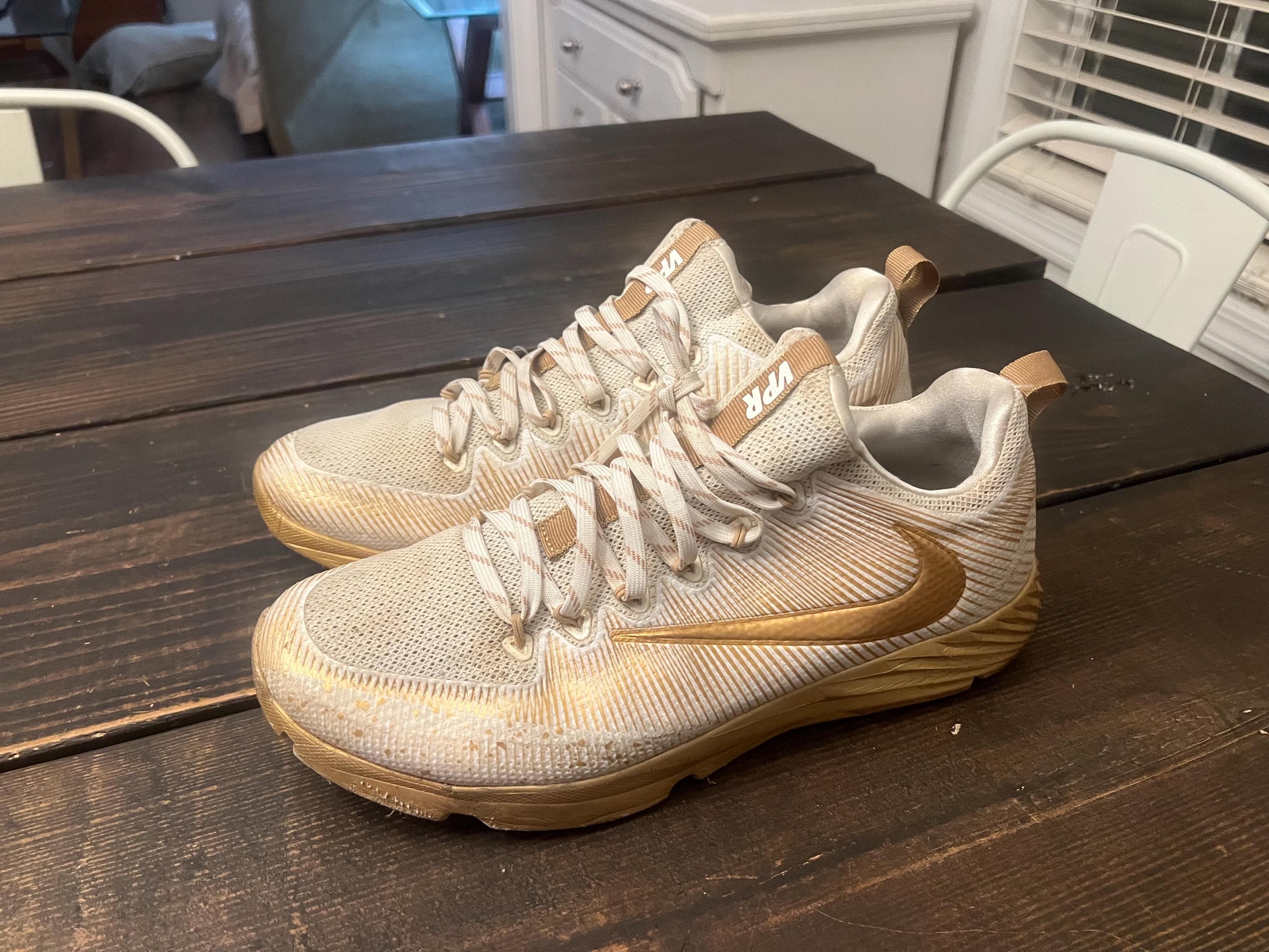 nike sample shoes for sale