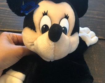 Applause Minnie Mouse Sleeve Hand Puppet Plush Toy