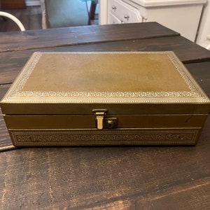 cardboard dresser 90s How to fix 1960's Disney cardboard dresser : r/howto