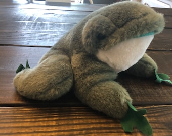 Vintage Sugarloaf Dark Green Frog Plush Stuffed Animal