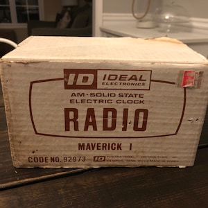 Vintage Ideal Electronics Am Solid State Electric Clock Radio Maverick 1 92973 Box