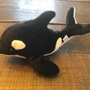 Sea world Shamu Killer Whale plush