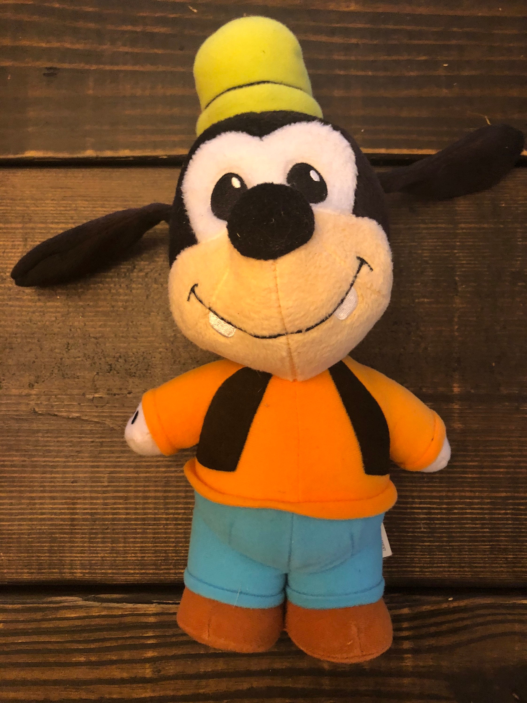 stuffed goofy