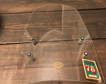 Vintage Beck 8-200 Plexiglass Motorcycle Wind Shield Screen with 1978 parking sticker