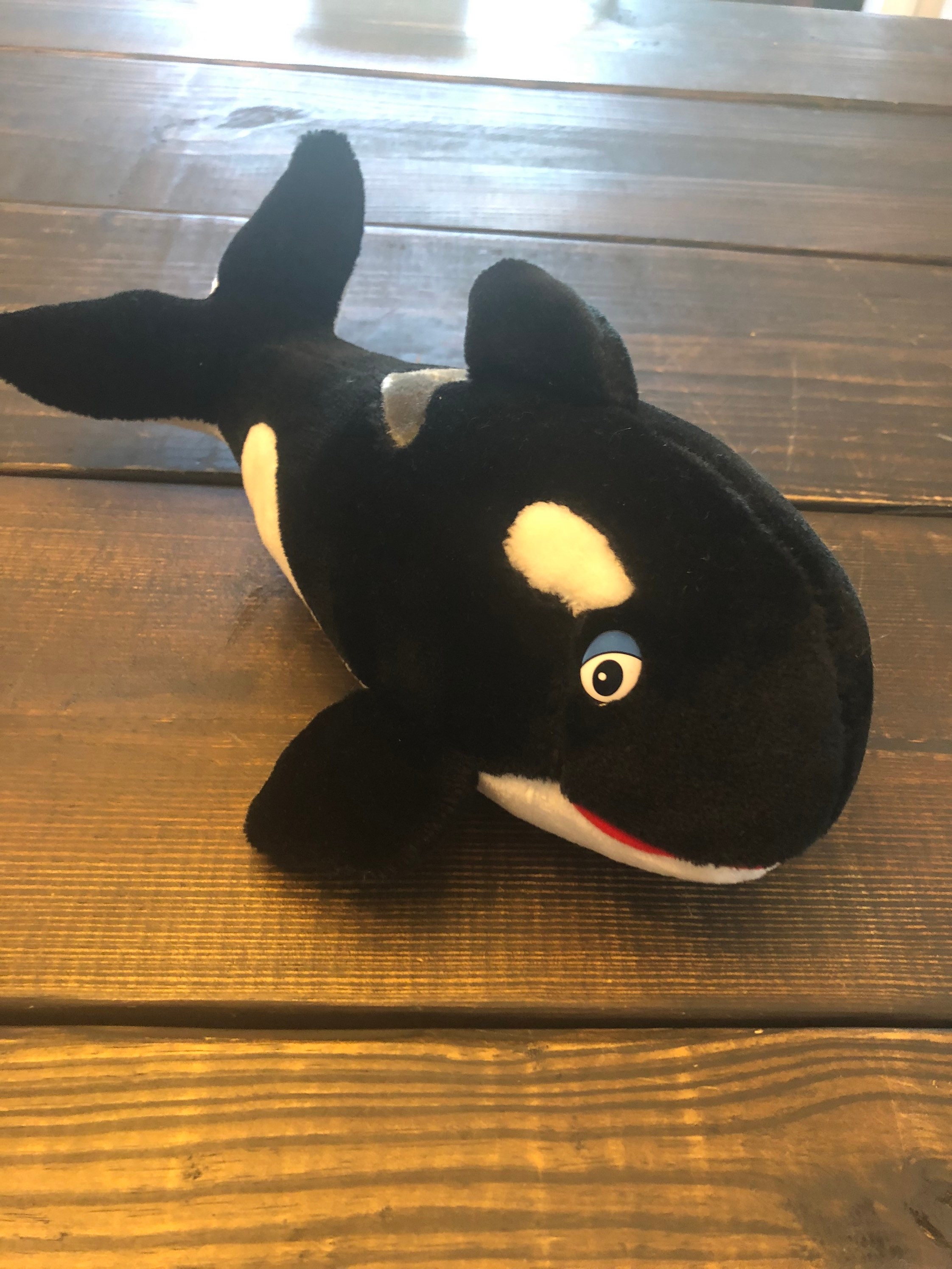 Shamu hotsell stuffed animal
