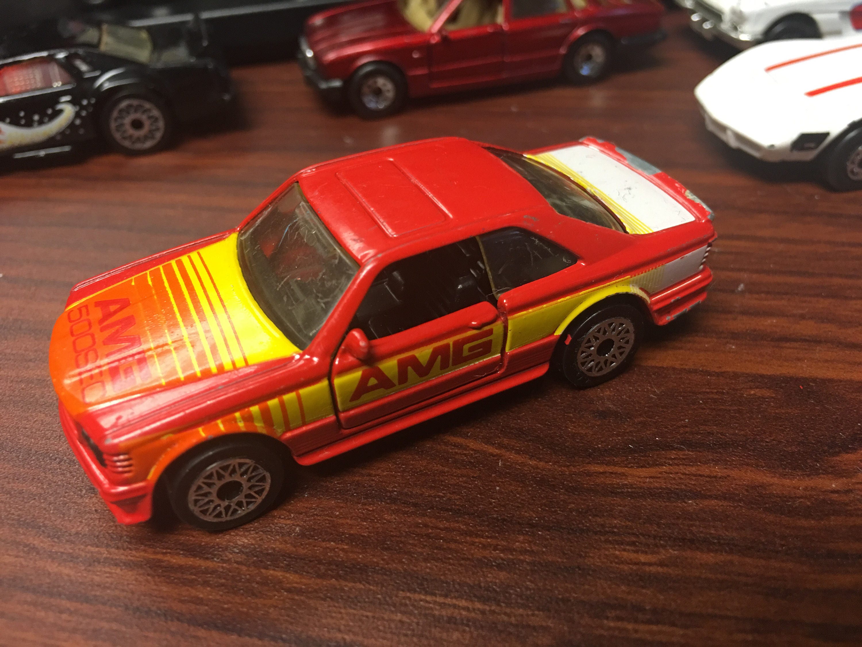 matchbox mercedes 500 sec 1984