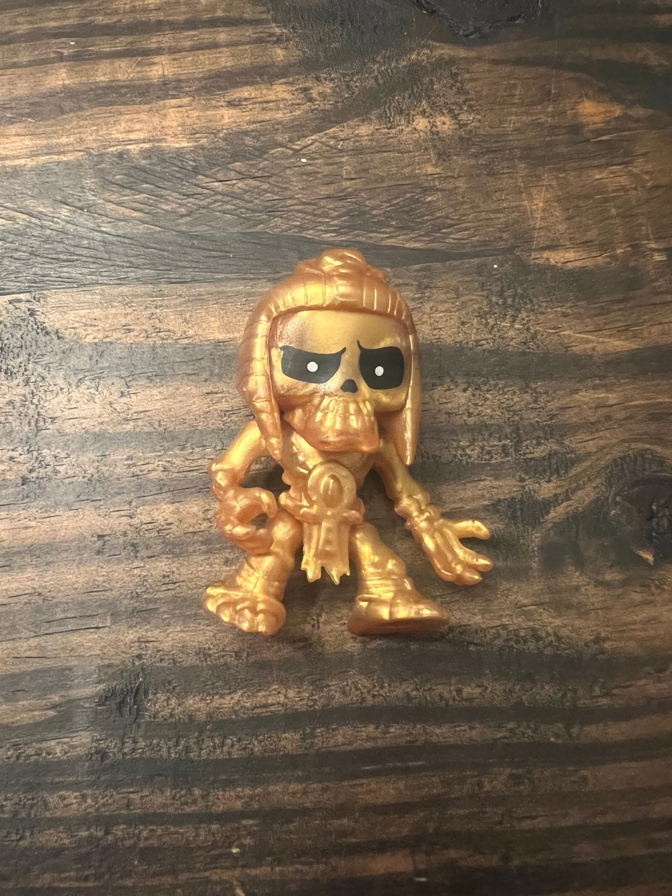 Treasure X Series 1 Legendary Golden Pharoah Loot Loot Tomb