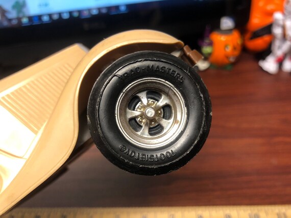 アンティーク　ハンドペイント　トラクター Vintage Tootsietoy Durant Plastics 1934 Ford Victoria Made in the