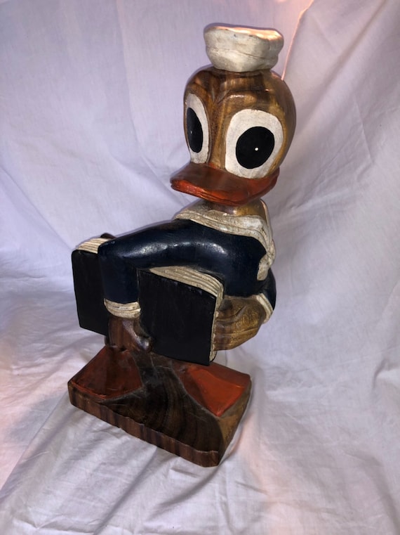 Fraude verzoek beweging Buy Vintage Hand Carved Wooden Disney Donald Duck Statue Online in India -  Etsy