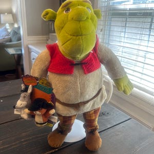 Vintage Macy&#39;s Limited Edition 18&quot; Plush Shrek & Donkey, Puss in Boots Puppets Rare