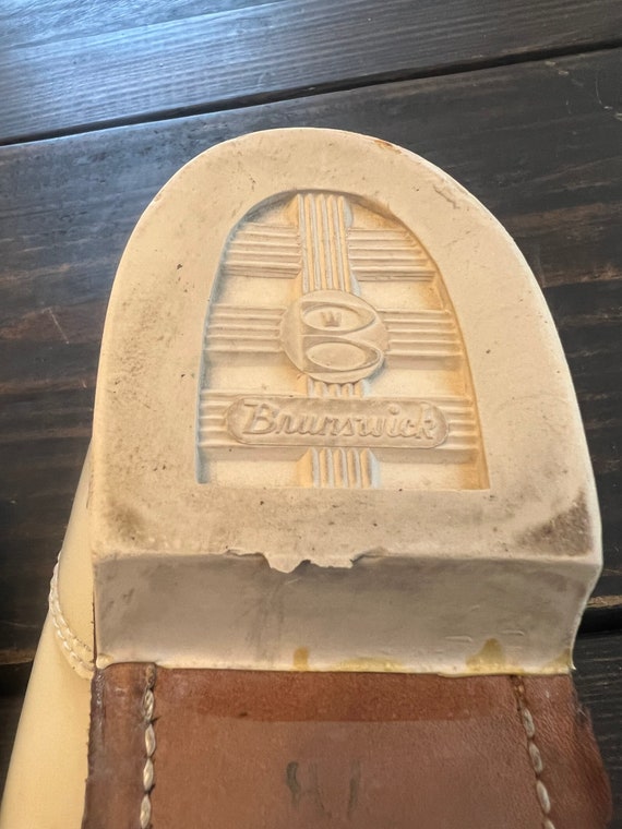 Brunswick bowling shoes vintage best sale