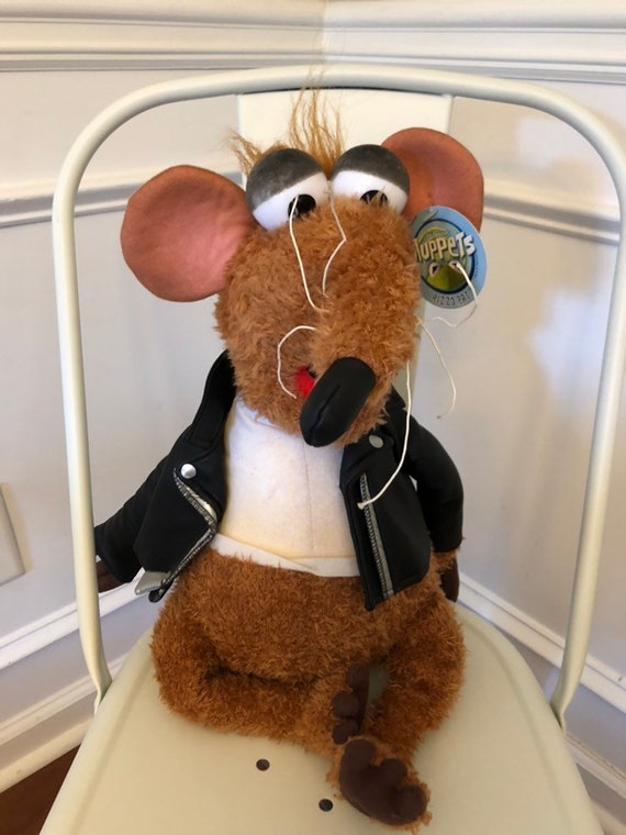rizzo the rat stuffed animal