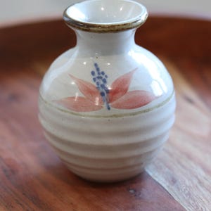 Vintage handcrafted Ettamogah pottery vase | Australian stoneware | the Pub Pottery | Lavington NSW | 1980’s