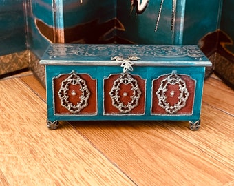 Dollhouse miniature chest