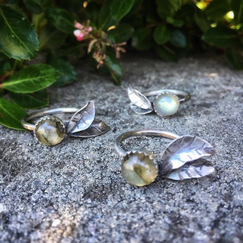 Spring Pear rings sterling silver hand forged leaves /& band with labradorite stone.