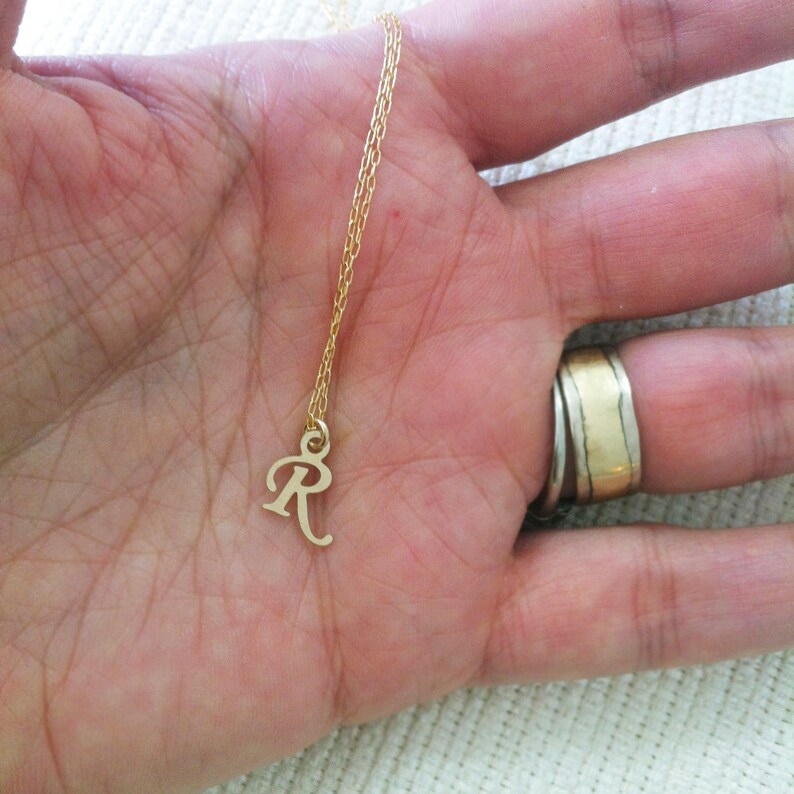 Letter R Necklce Charm Necklaces Personalized Initial Etsy