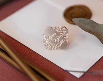 Custom Initials Square wax seal / Initials Monogram / Square shaped wax stamp with decorative design and customizable letters