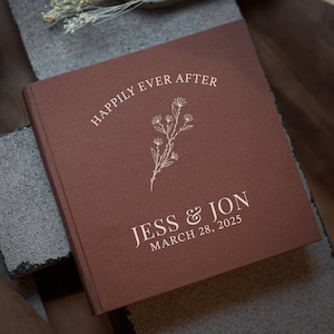 Guest book with custom design // personalized wedding guest book // Natural 9