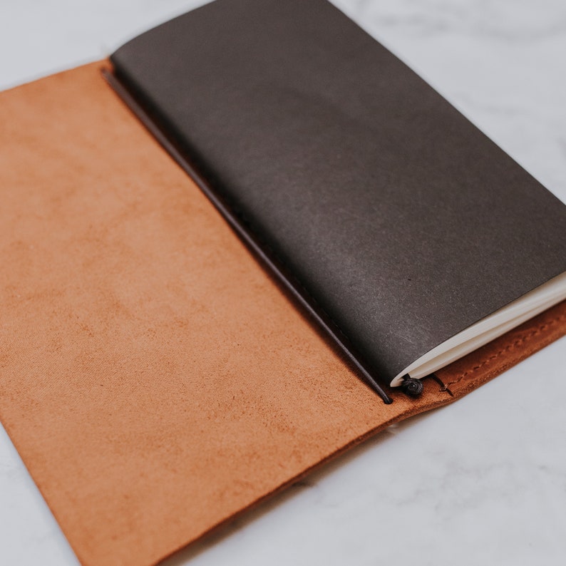 Refillable Travel Journal in leather covers // Travel Journal personalized // traveller's notebook // Notebook cover image 6