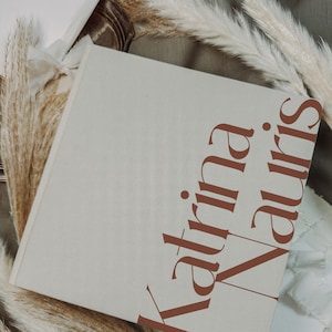 Guest book with custom design // personalized wedding guest book // Natural 5
