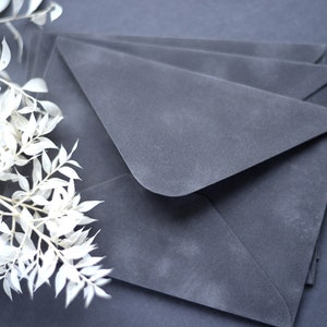 Velvet envelope  / grey velvet / wedding envelope / C6 size/ 114x162mm / 4.5 x 6.4in / elegant envelope / elegant gift envelope