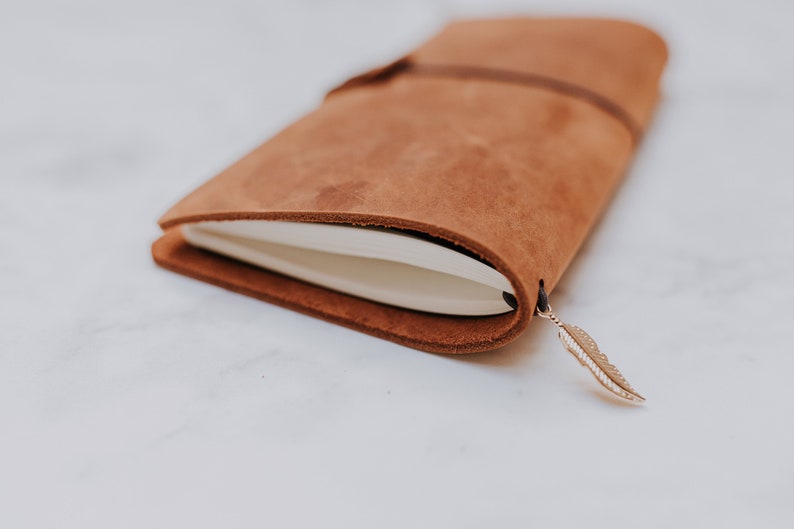 Refillable Travel Journal in leather covers // Travel Journal personalized // traveller's notebook // Notebook cover image 3