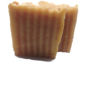 Dog Shampoo Bar with Lavender, Lemongrass and Oatmeal