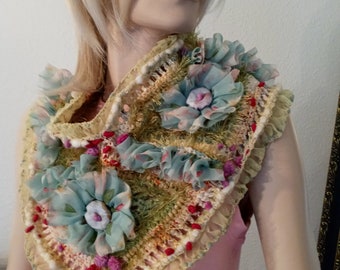 Crochet Fleurs Boho Fantasy Fée Écharpe Déesse Designer Écharpe Boucle Col Fleurs Écharpe Printemps Écharpe OOAK Perlé Wrap Écharpe Art