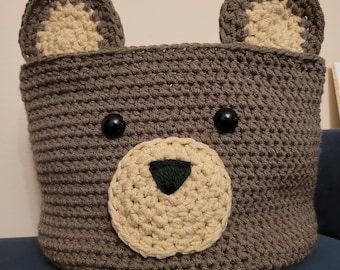 Cesta grande de urso de crochê