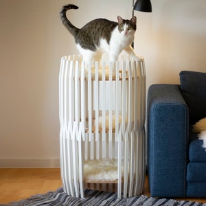Colosseum Three-tiered Cat Bed