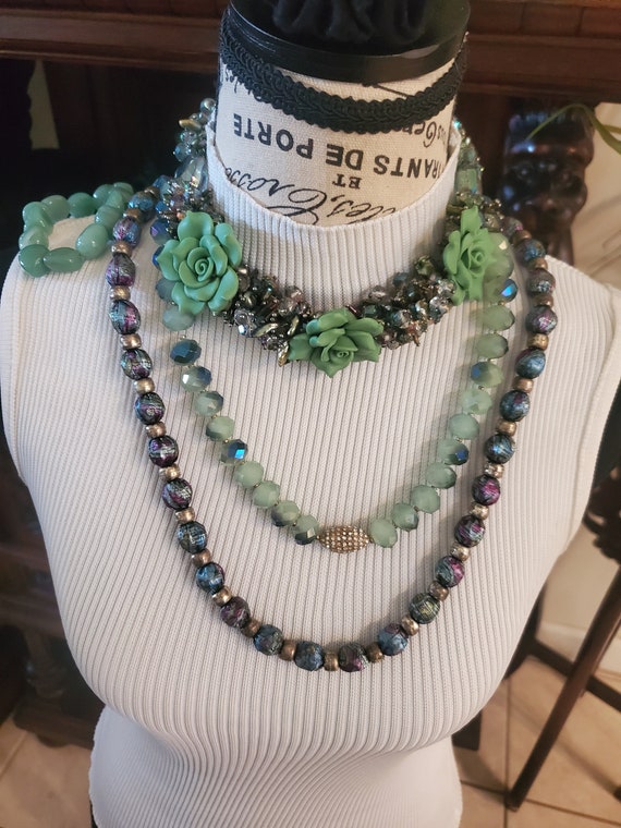 Vintage bundle lot necklaces choker glass beads an