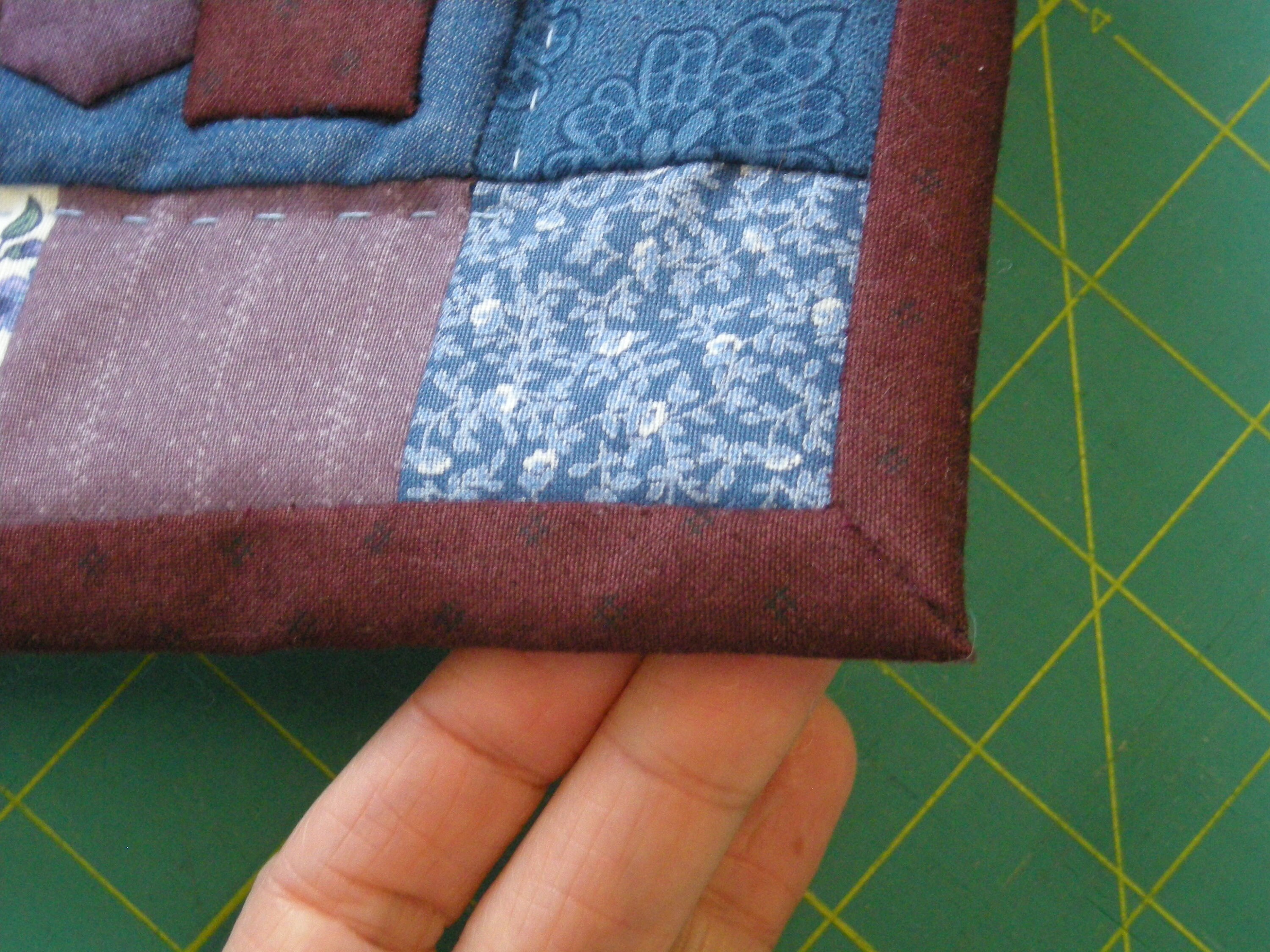 A Quilters Dozen is a Mini Quilt Pattern Using EPP Hexagons for Digital ...