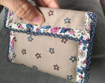 PDF Pattern to Make a Handy Snap Frame Purse in Two Different Sizes - A Scrap Fabric Project, Ideal Gift and Quick to Make