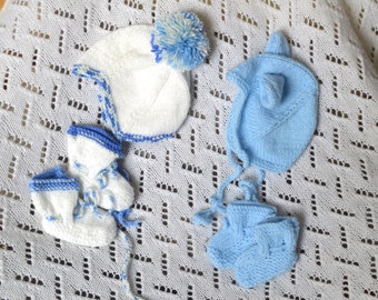 Reborn/silicone doll set , 2x Hand knitted and bootees sets