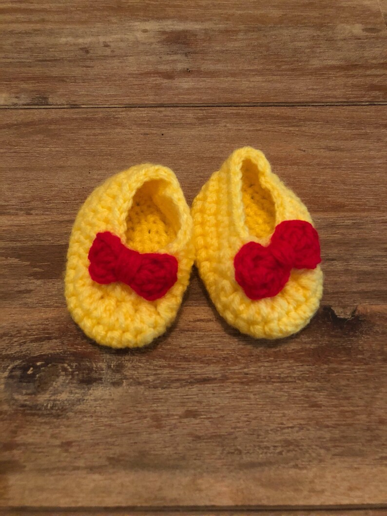 halloween baby shower gift 3 piece crochet baby set newborn photo prop dress Princess baby Snow White inspired princess costume