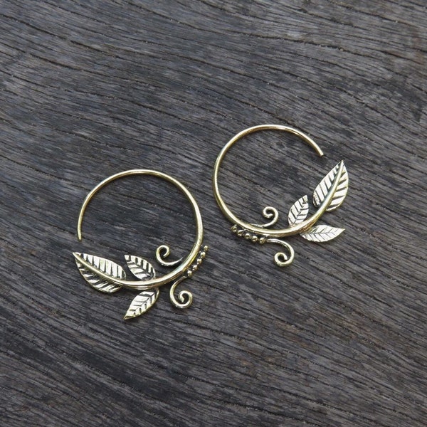 small earrings with leaves and spirals brass