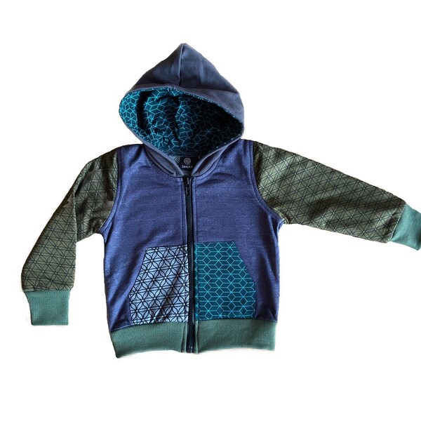 süsser Kinder Hoodie im Patchworklook, Pullover für Kinder, Kapuzenjacke für Kinder in grün blau grau