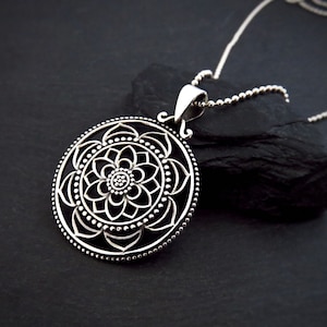 mandala pendant silver