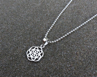 small flower pendant silver, motive: seed of life